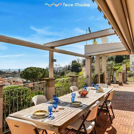 Bianca, Terre Marine Λα Σπέτσια